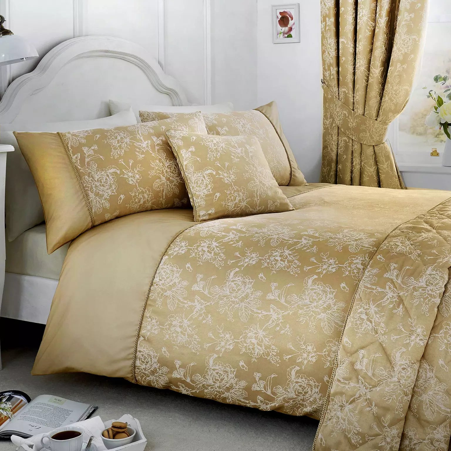 Floral Jacquard Duvet Cover Set
